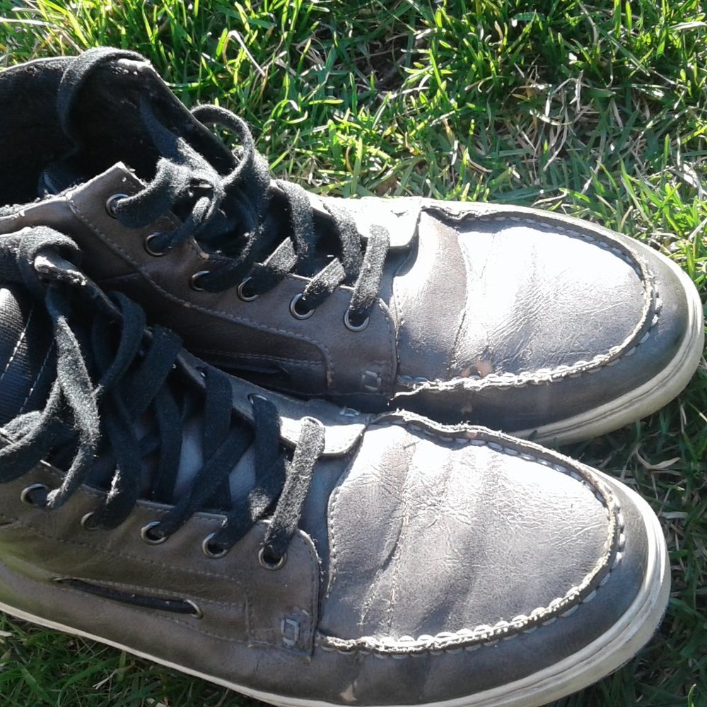High Top Shoe
